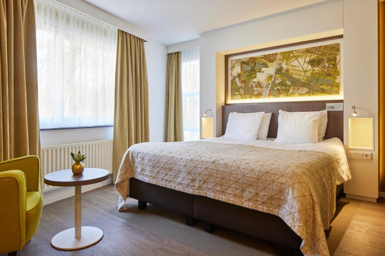 Auberge Du Bonheur Tilburg Ngoại thất bức ảnh