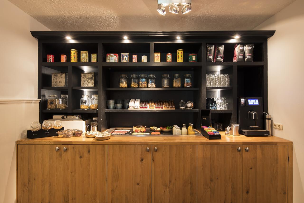 Auberge Du Bonheur Tilburg Ngoại thất bức ảnh