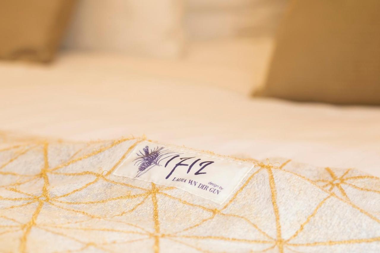 Auberge Du Bonheur Tilburg Ngoại thất bức ảnh